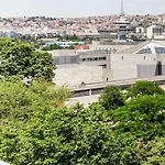 Location 3 Bedroom With View Apartment Thessaloniki